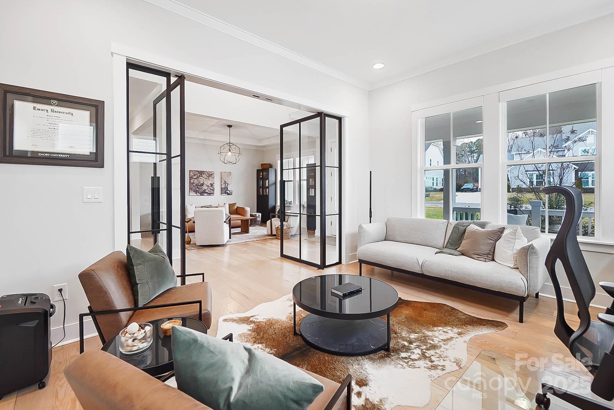 Hollins Grove - Residential