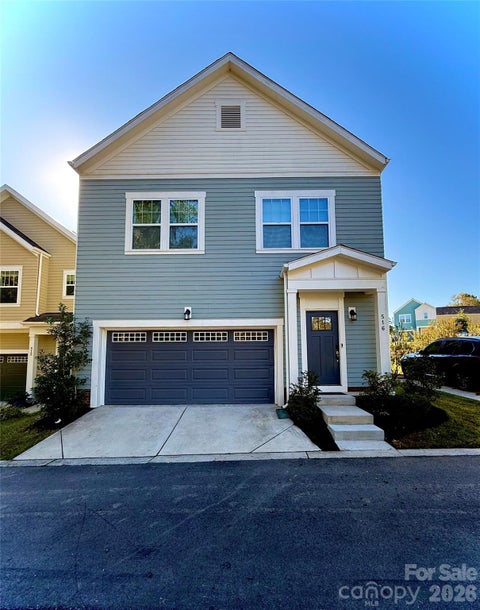 Photo of 516 Kingsway Circle, Charlotte, NC 28214 (MLS # 4431956)