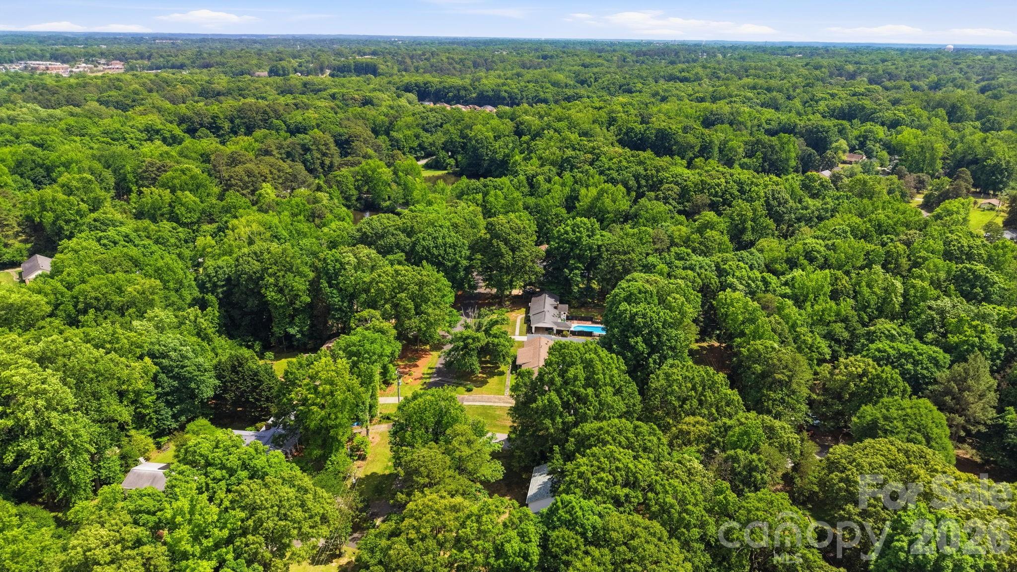 Twin Lakes - Residential