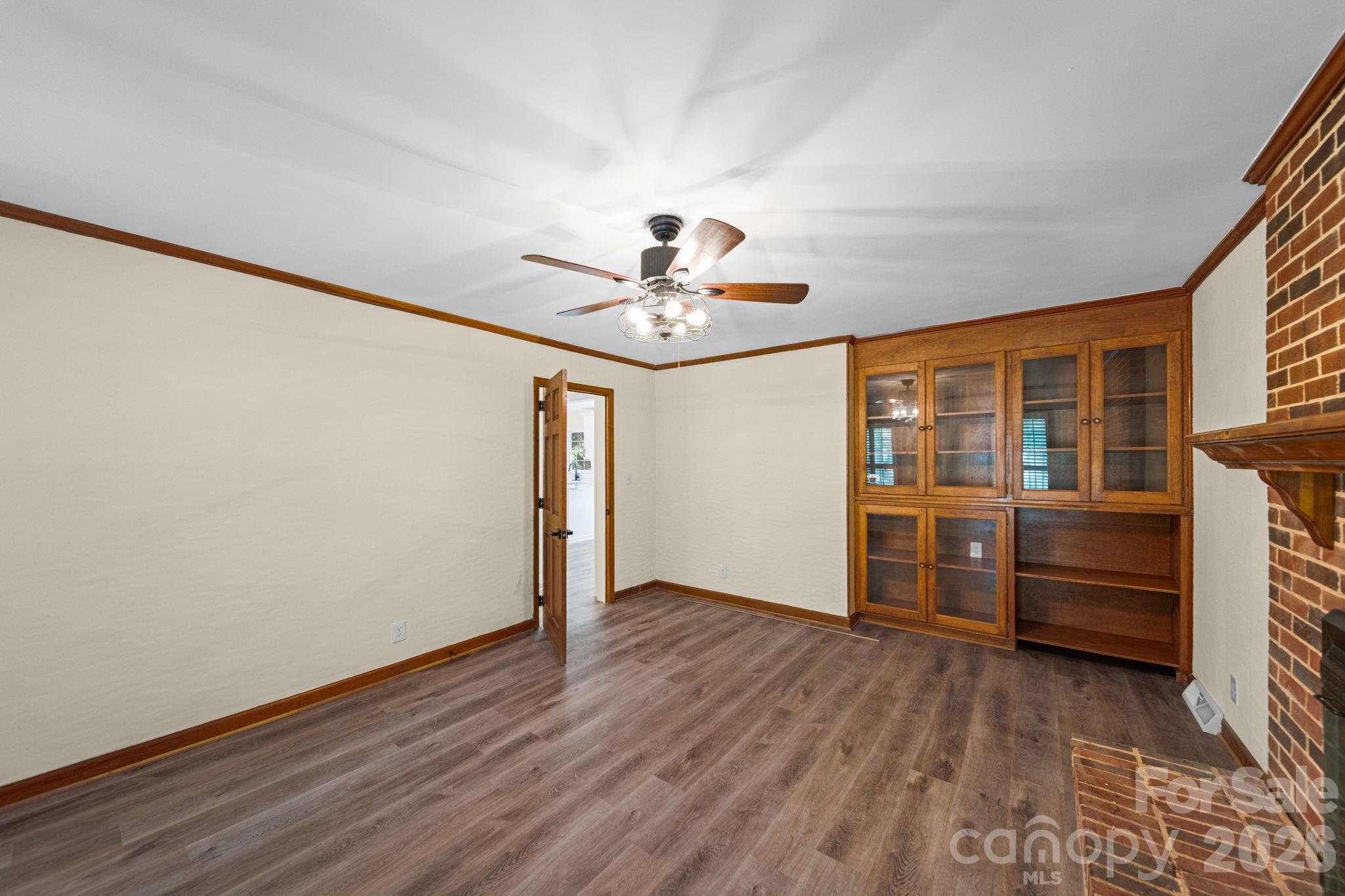 Twin Lakes - Residential