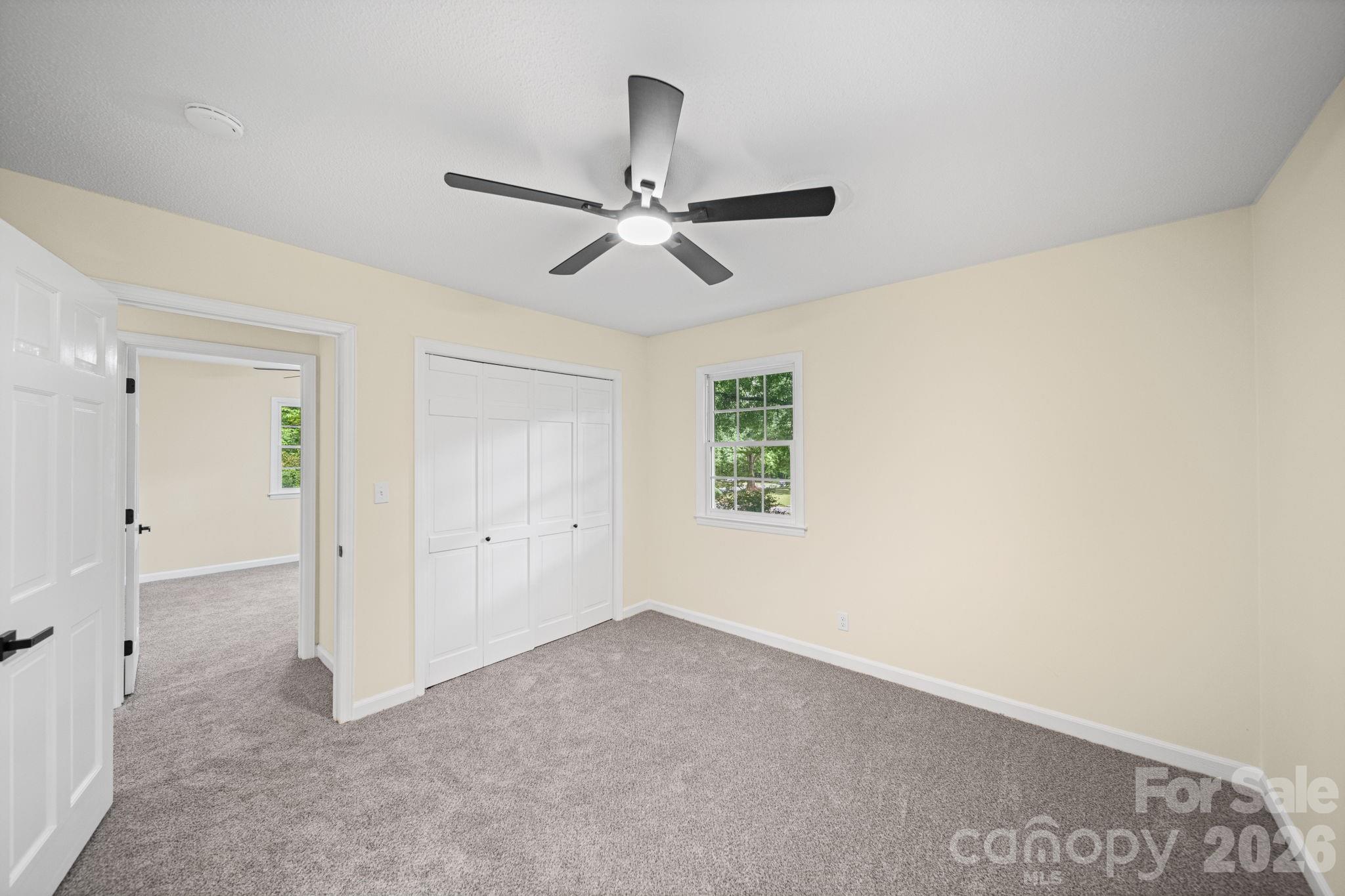 Twin Lakes - Residential