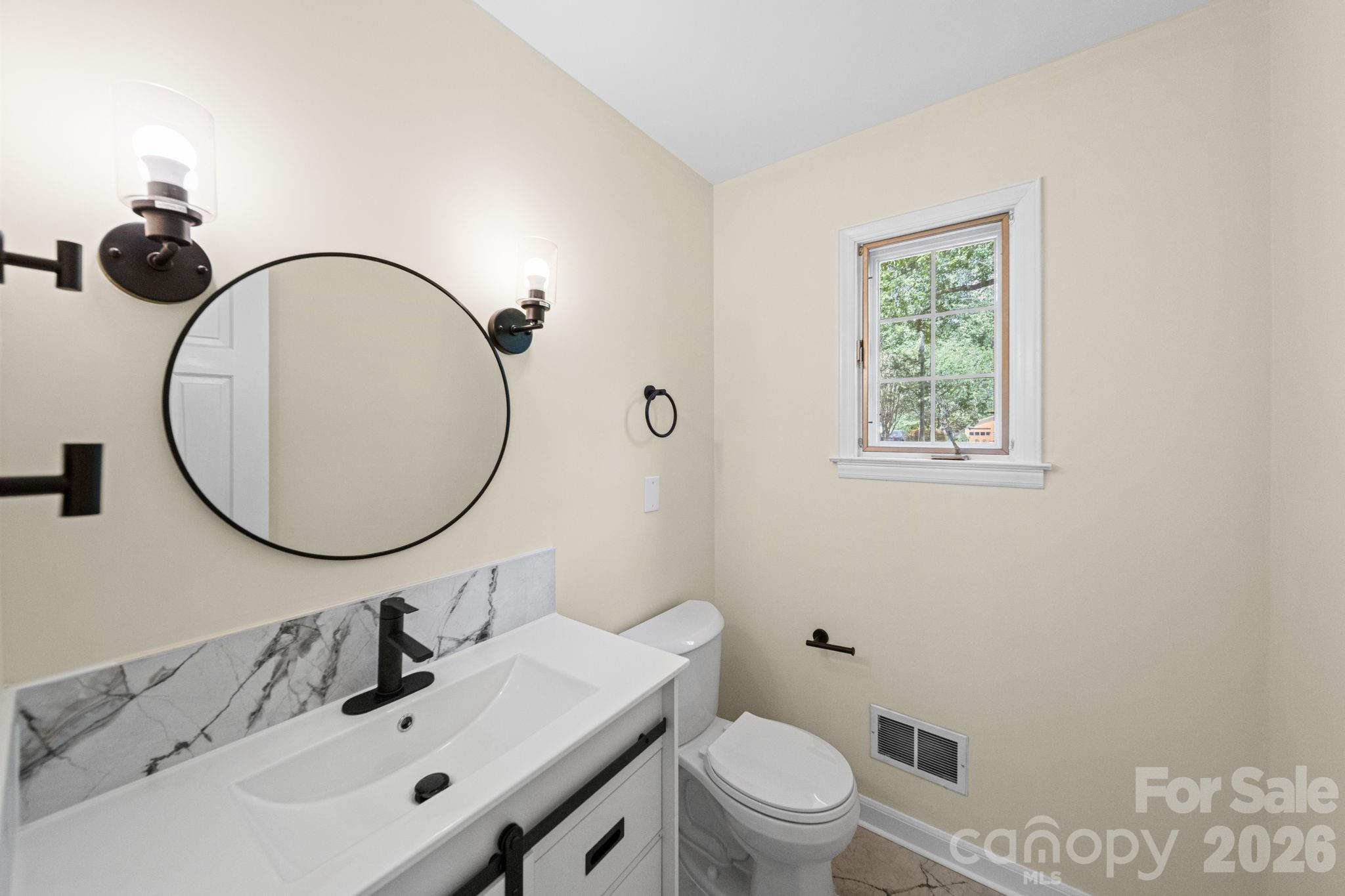 Twin Lakes - Residential