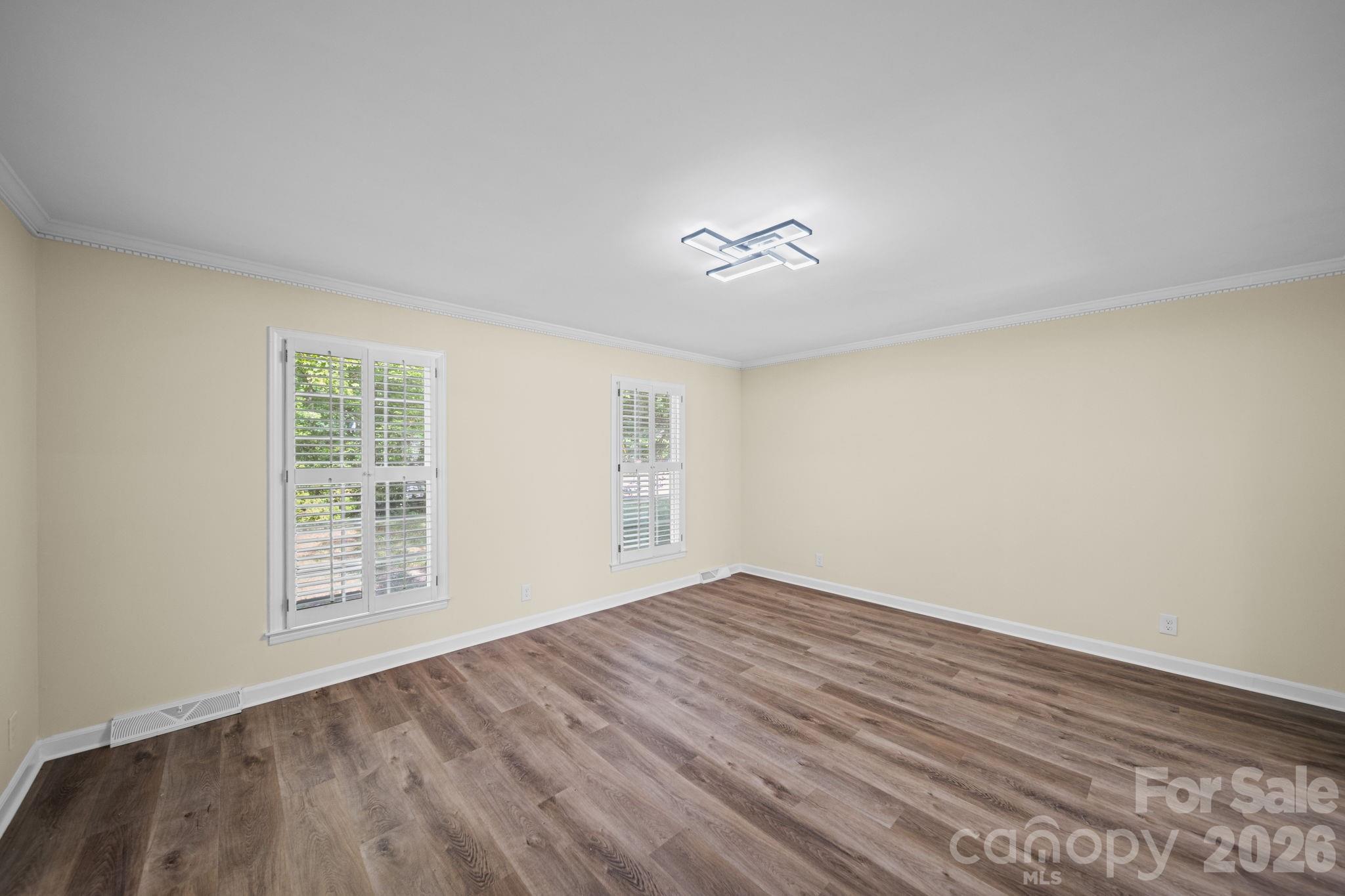 Twin Lakes - Residential