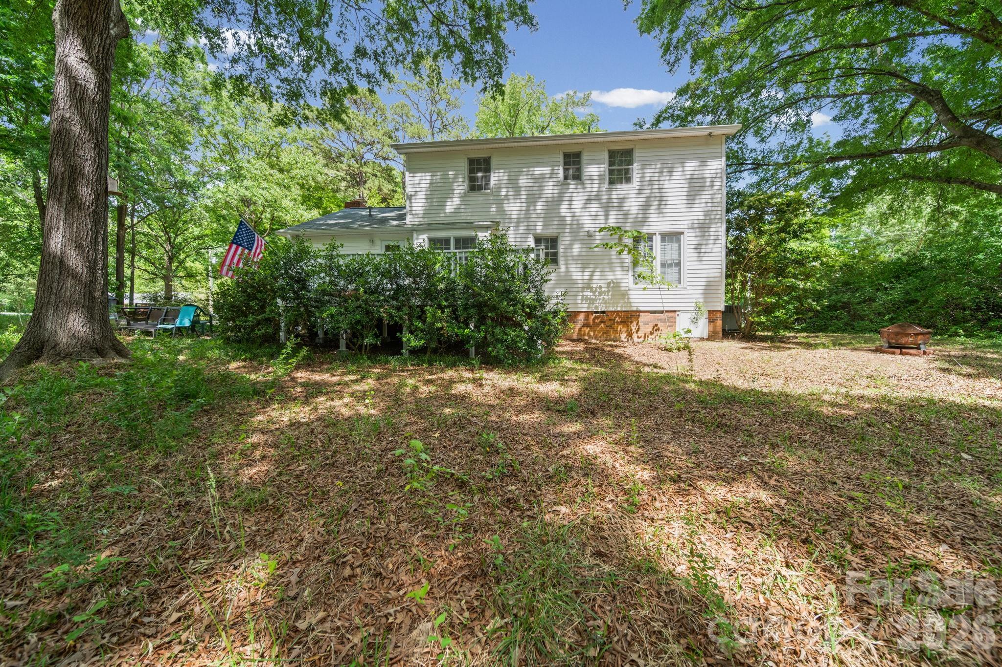 Twin Lakes - Residential