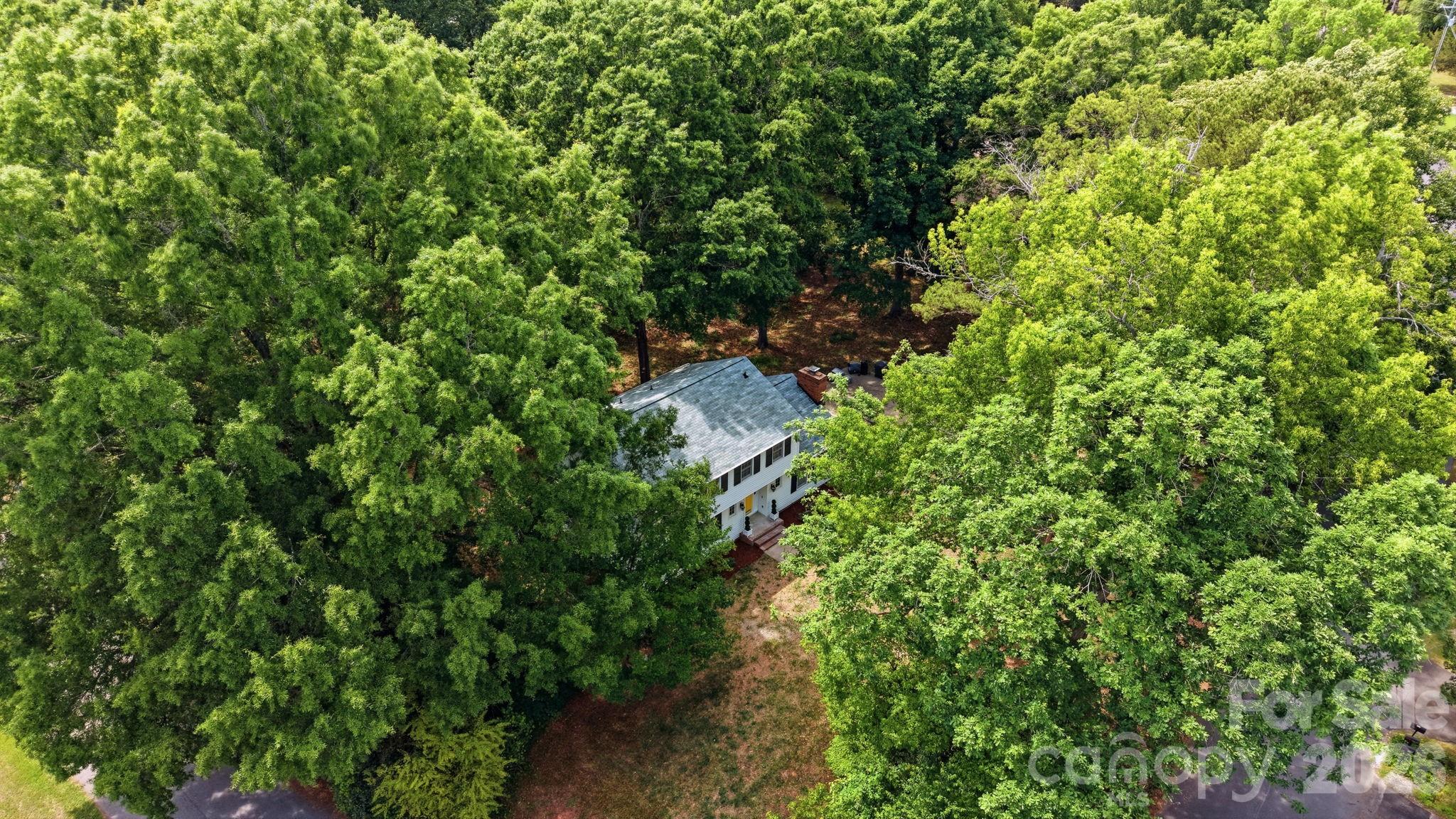 Twin Lakes - Residential