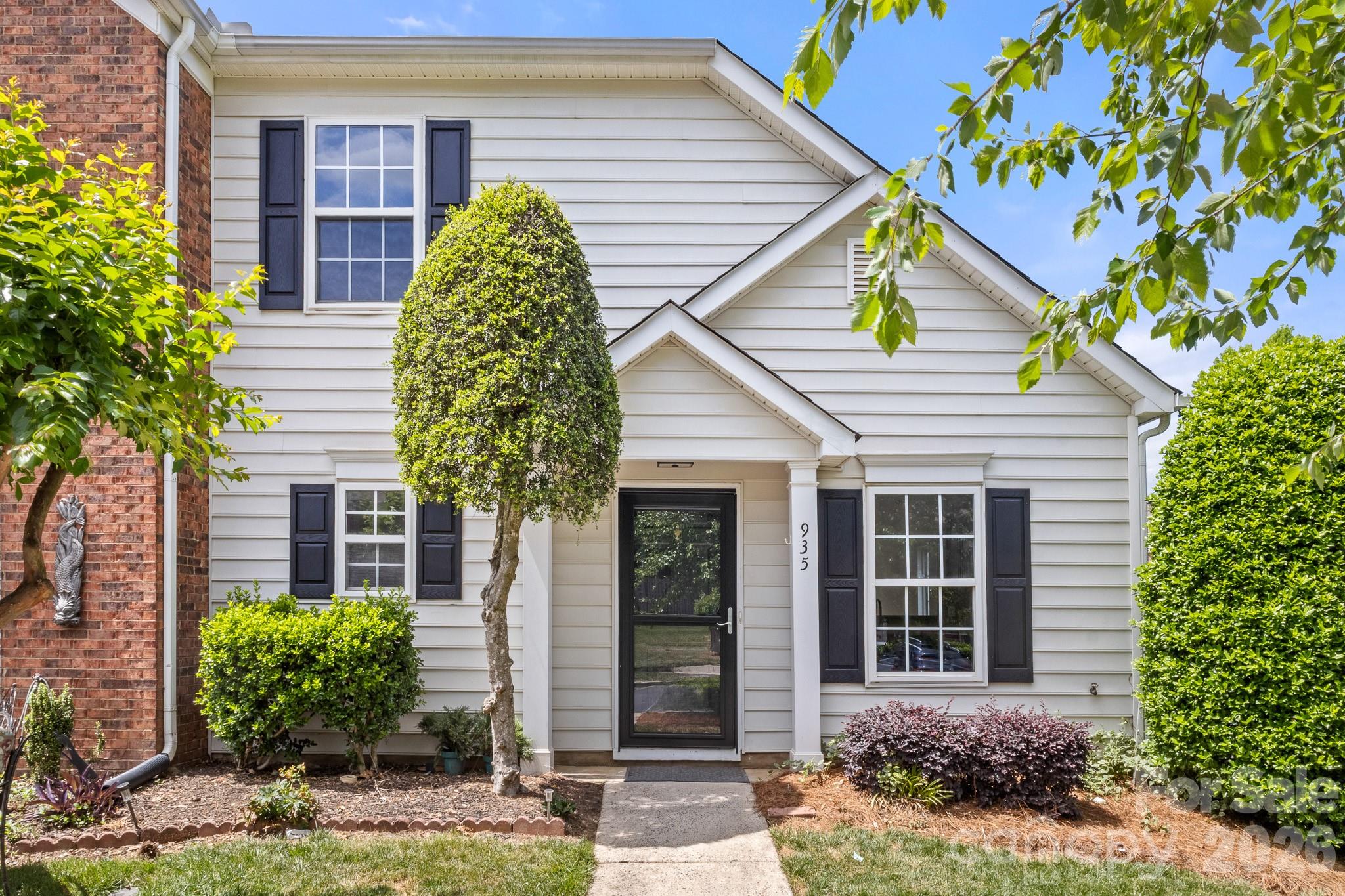Sheffield Pointe - Residential