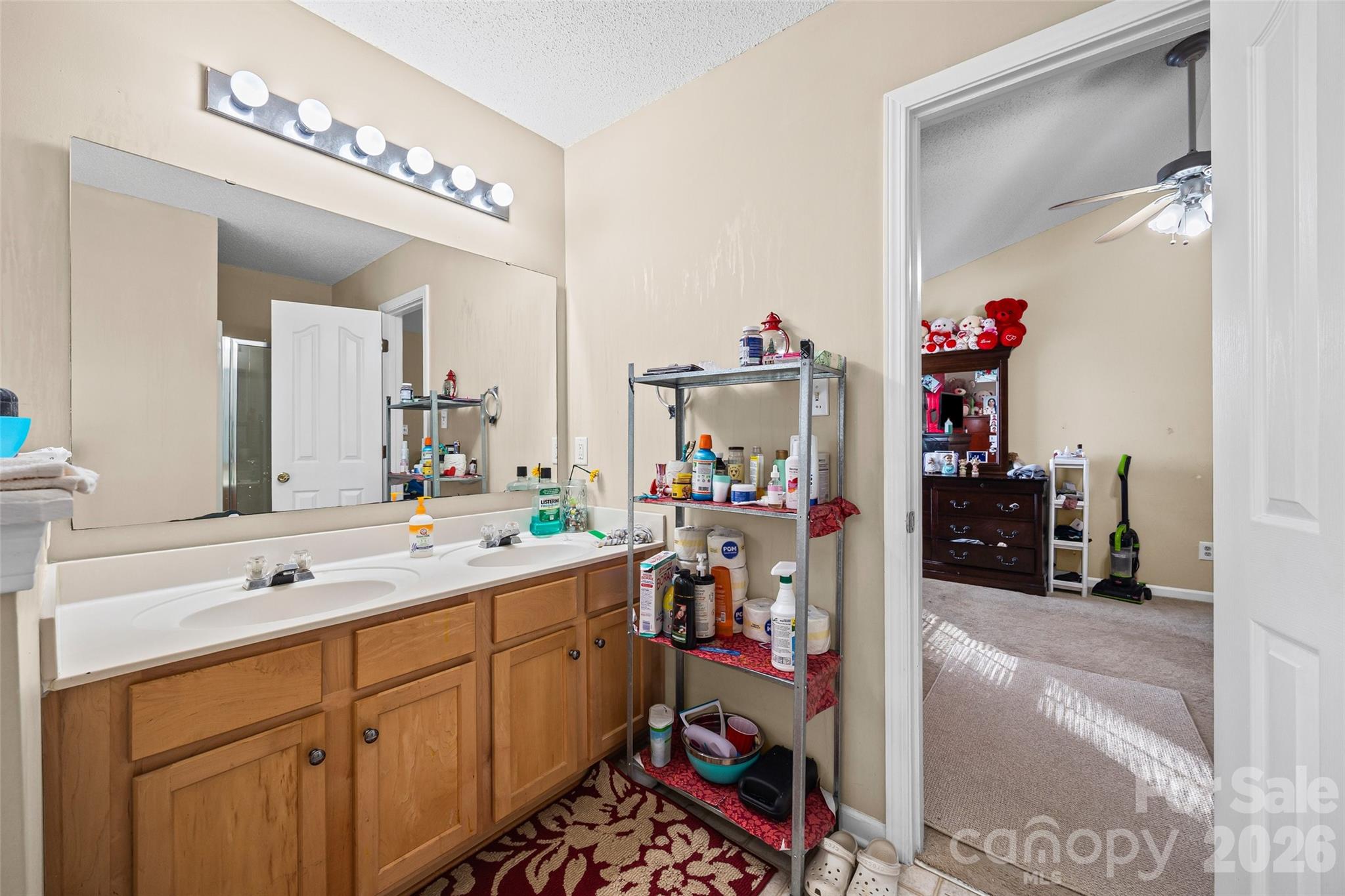 Ashburn Farms - Residential