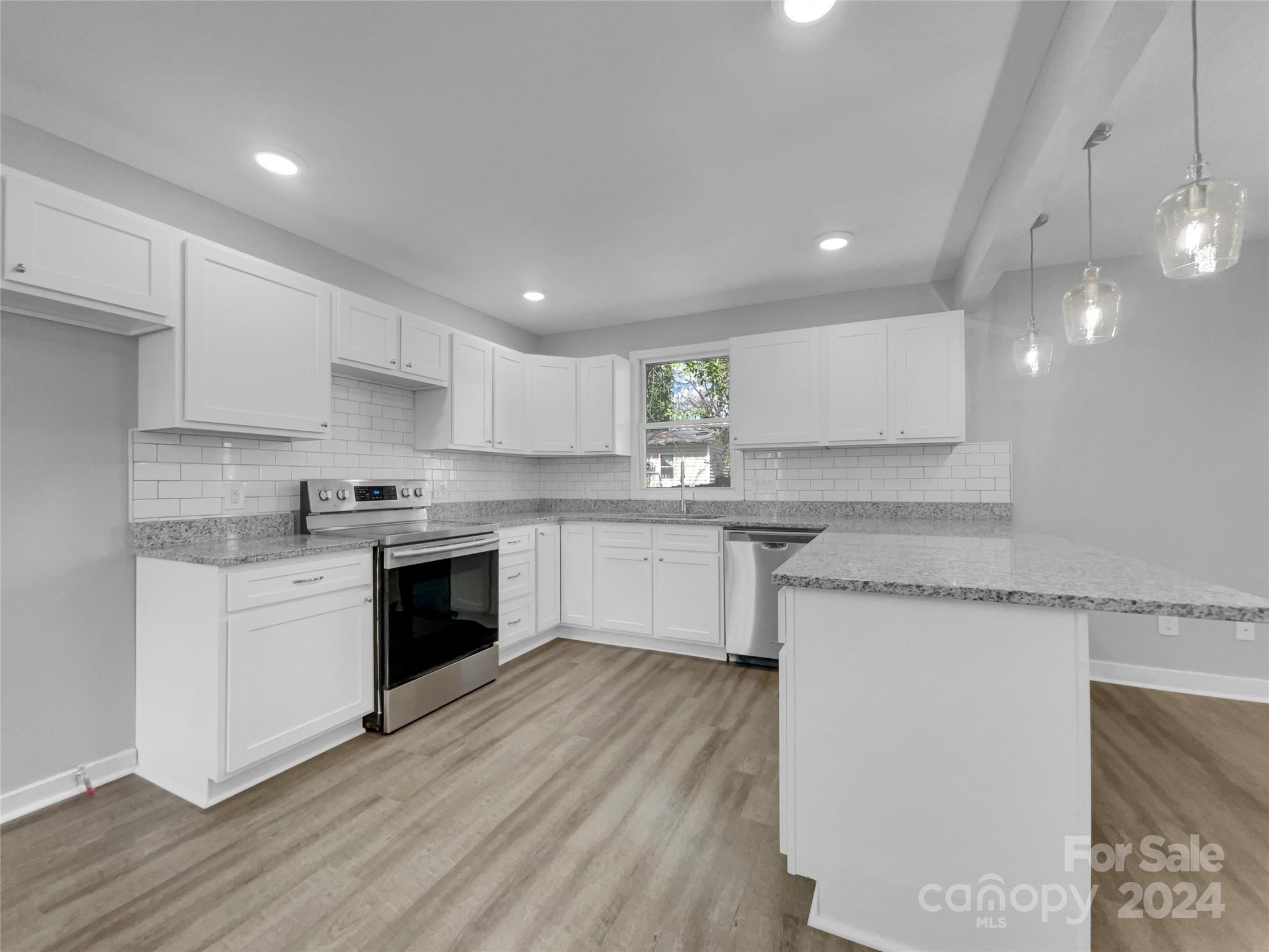 728 Jefferson Avenue