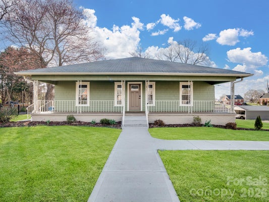 61 27TH ST NW, HICKORY, NC 28601 - Image 74d6bb56e28b15f47e1df2ed4db6773b/433000128