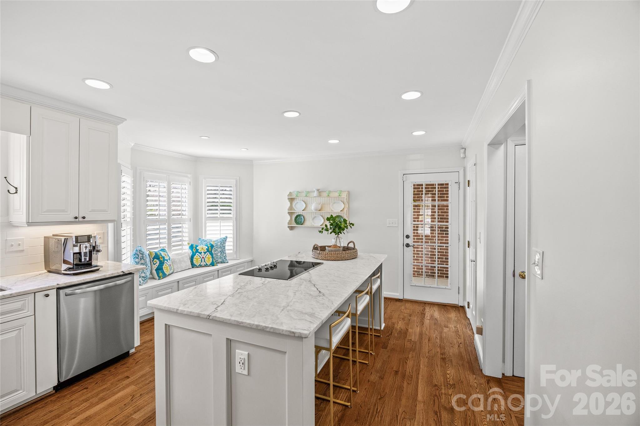 Charlestowne Manor - Residential