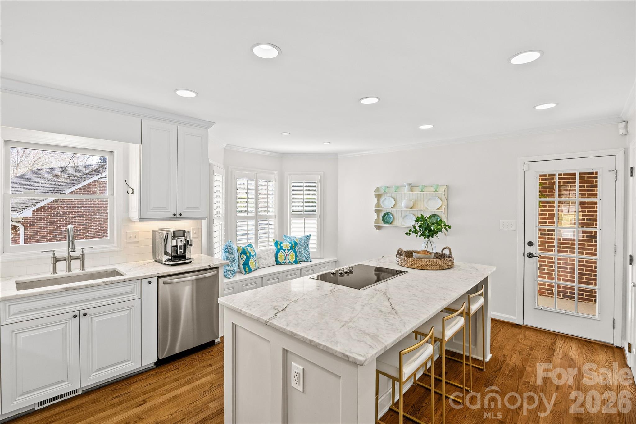 Charlestowne Manor - Residential