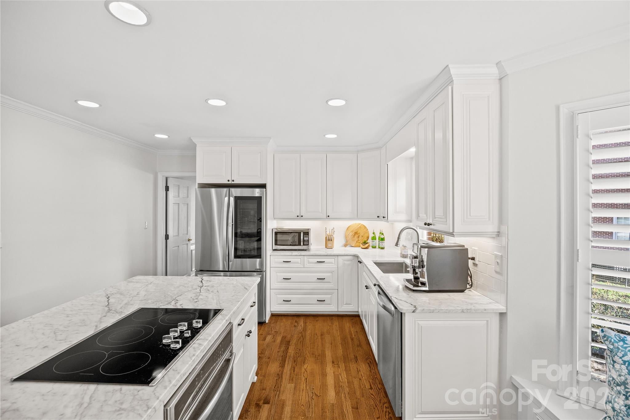 Charlestowne Manor - Residential