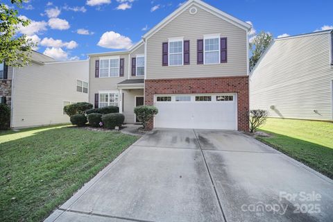 Photo of 12034 Bending Branch Road, Charlotte, NC 28227 (MLS # 4299081)