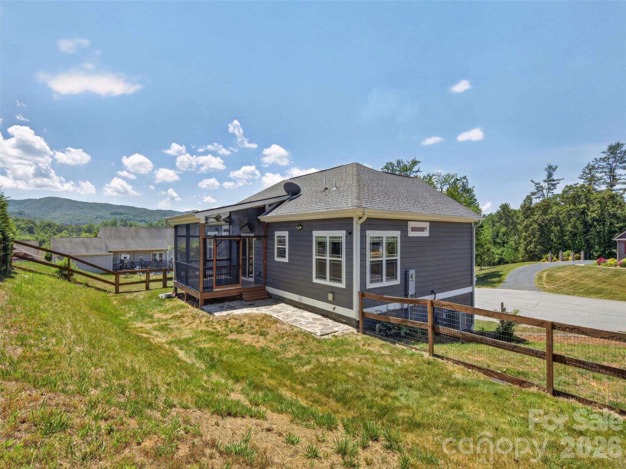 Waters Edge - Residential