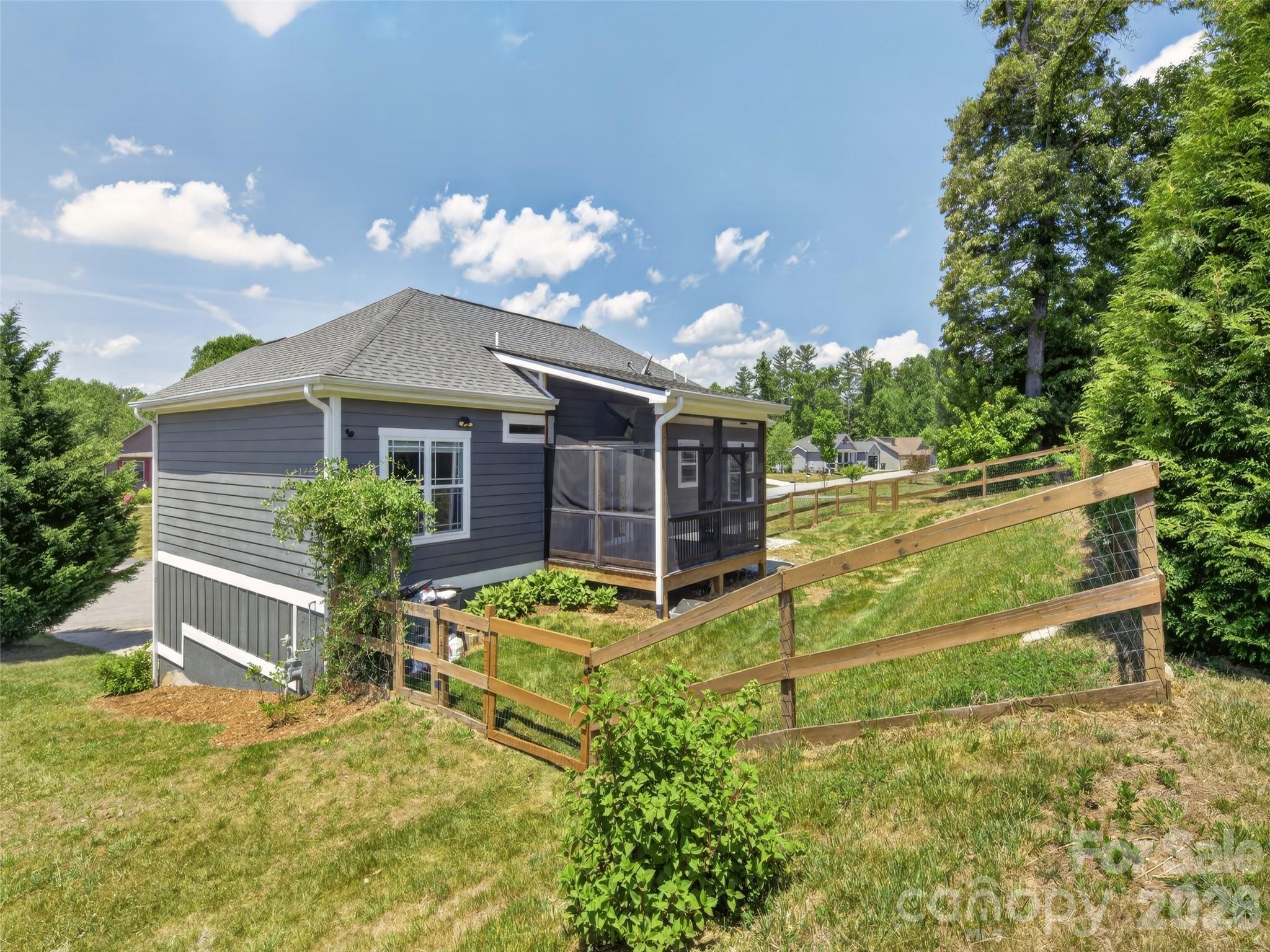 Waters Edge - Residential
