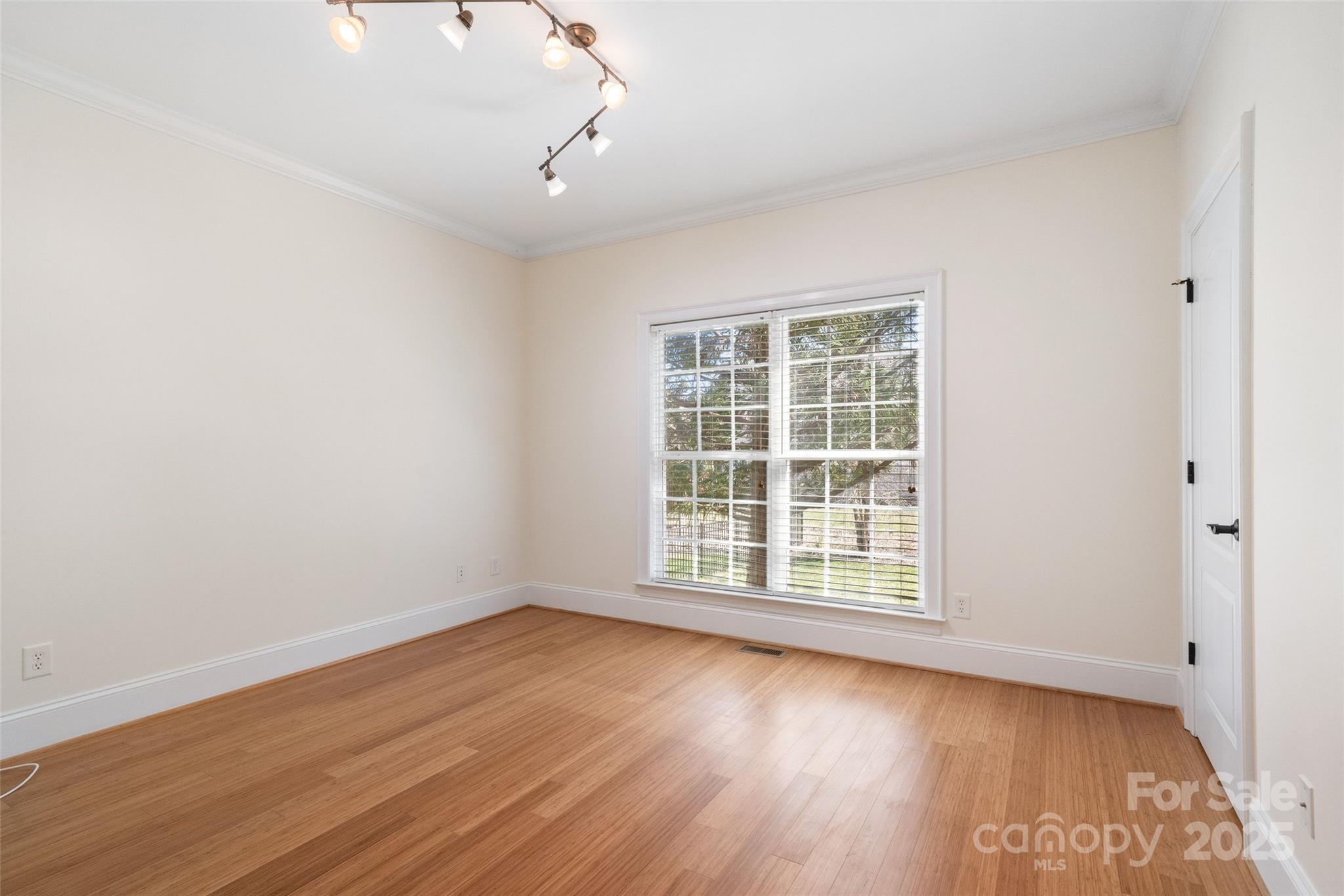 Seven Oaks - Residential