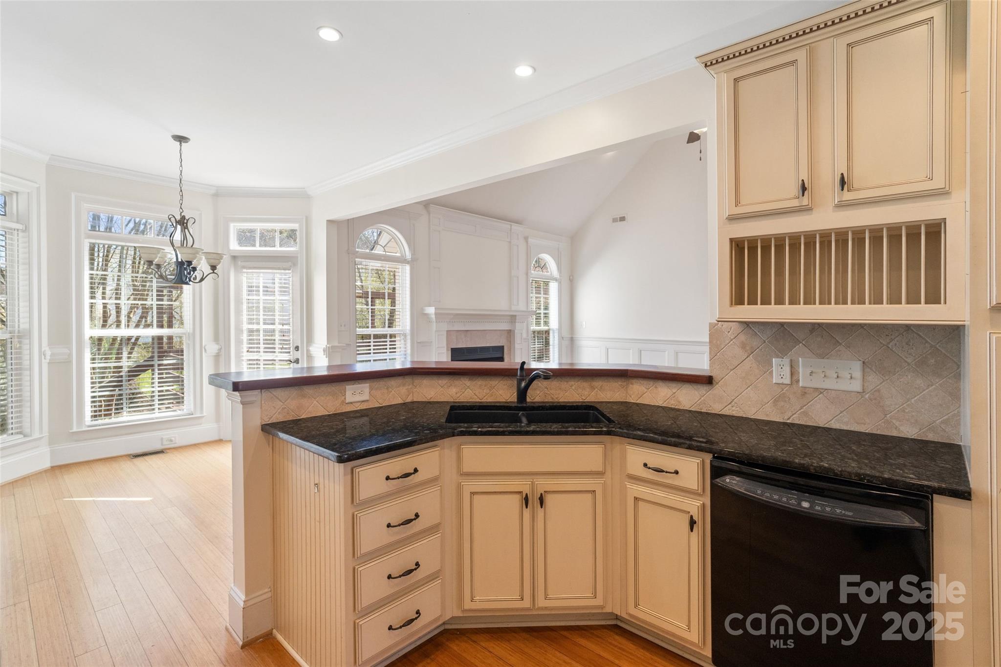 Seven Oaks - Residential