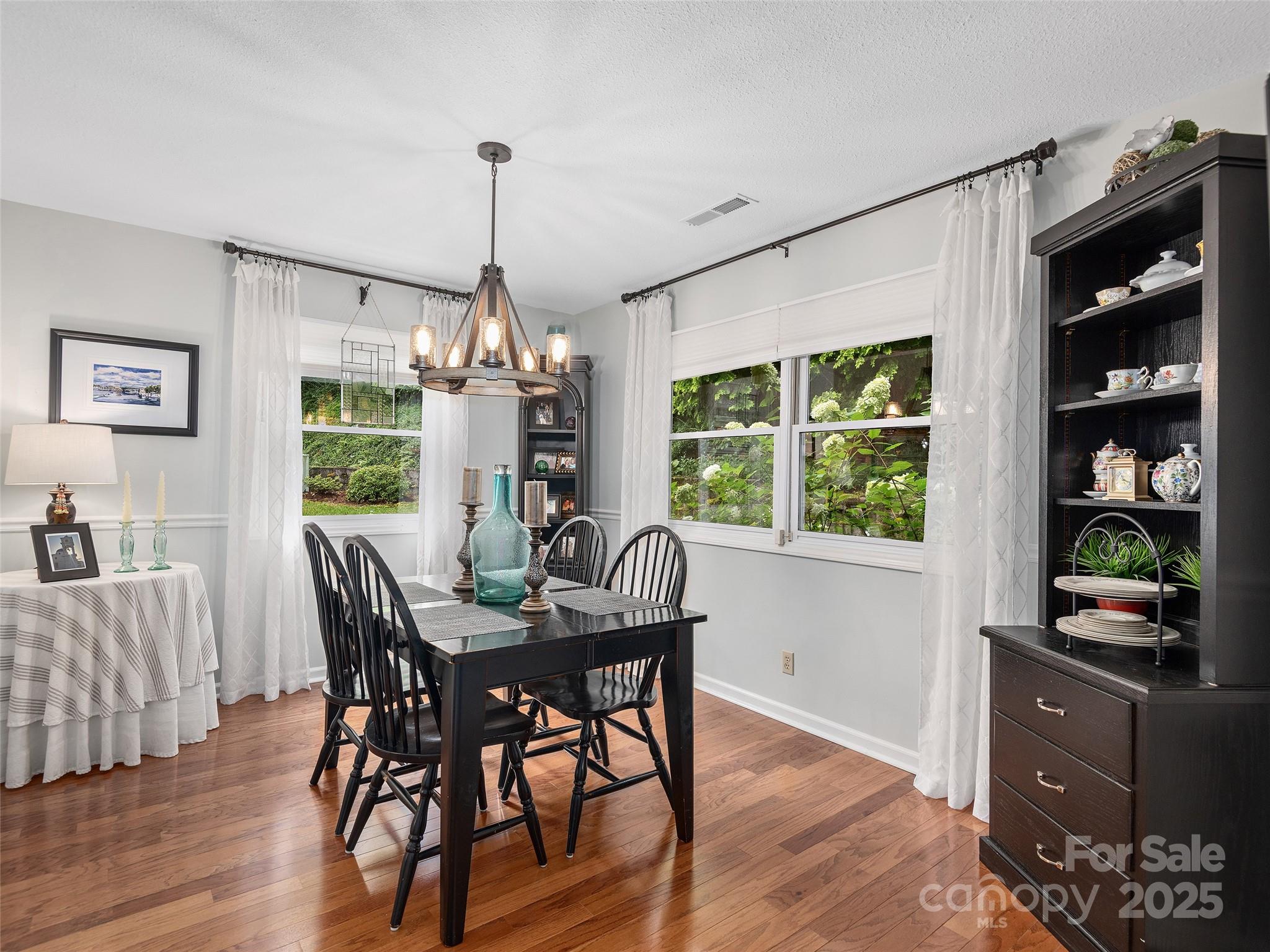 22 Cedarcliff Circle