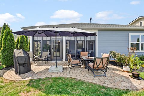 Photo of 445 Bowline Drive, Denver, NC 28037 (MLS # 4363153)