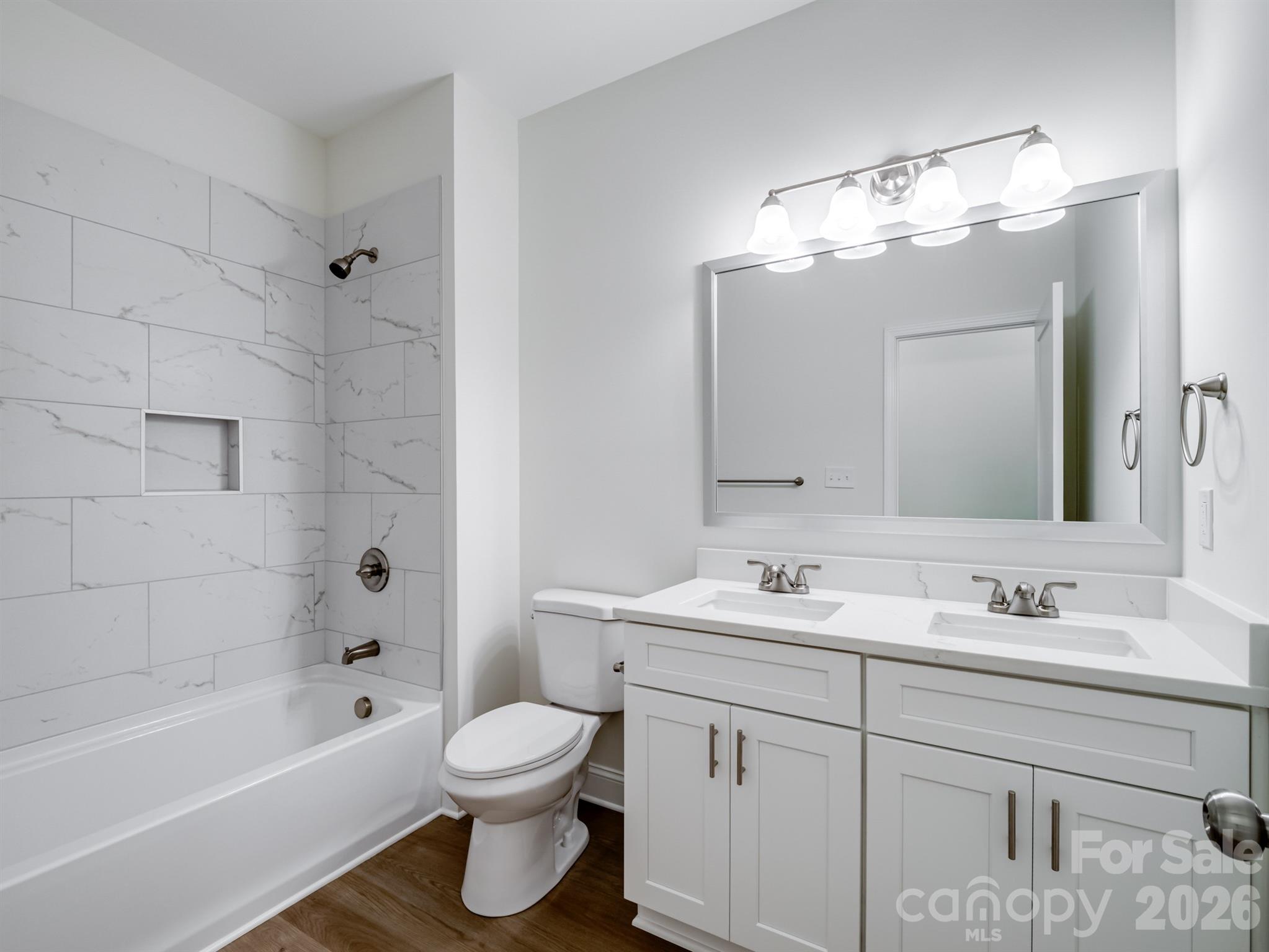 College Place - Residential