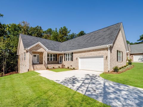 1036 Lyndon Drive Lancaster SC 28173