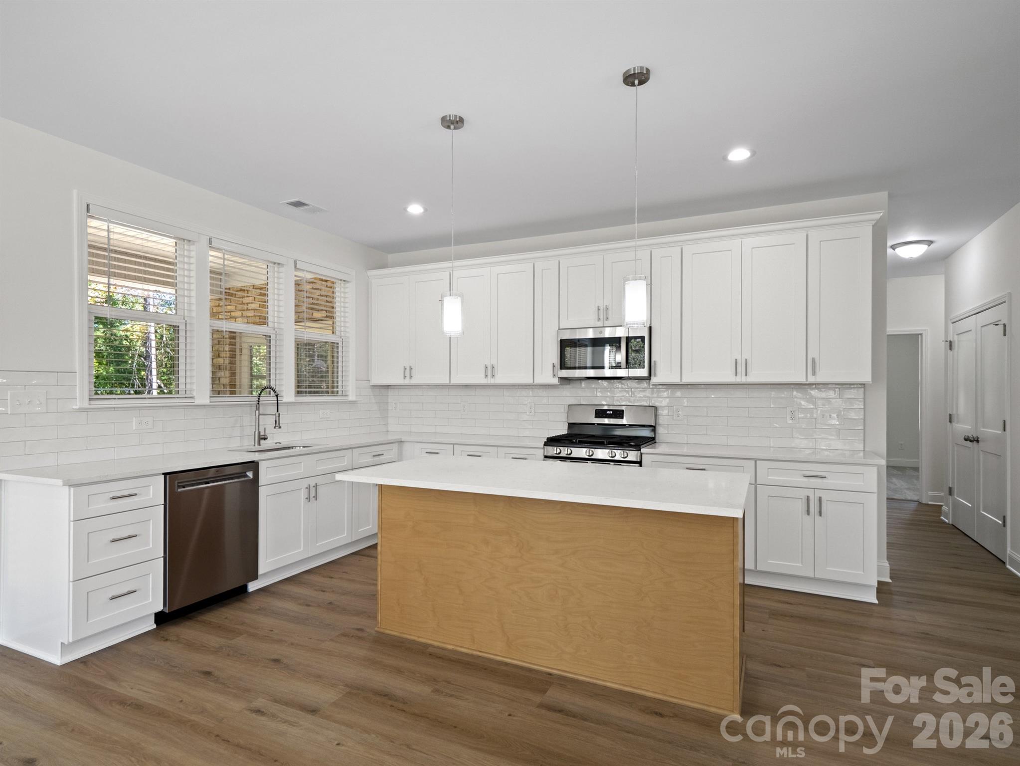 College Place - Residential