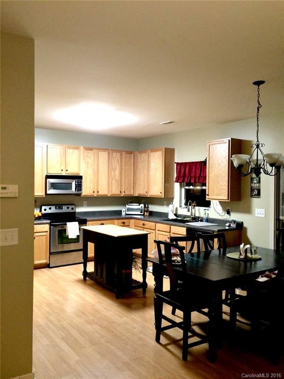 Wesley Oaks - Residential