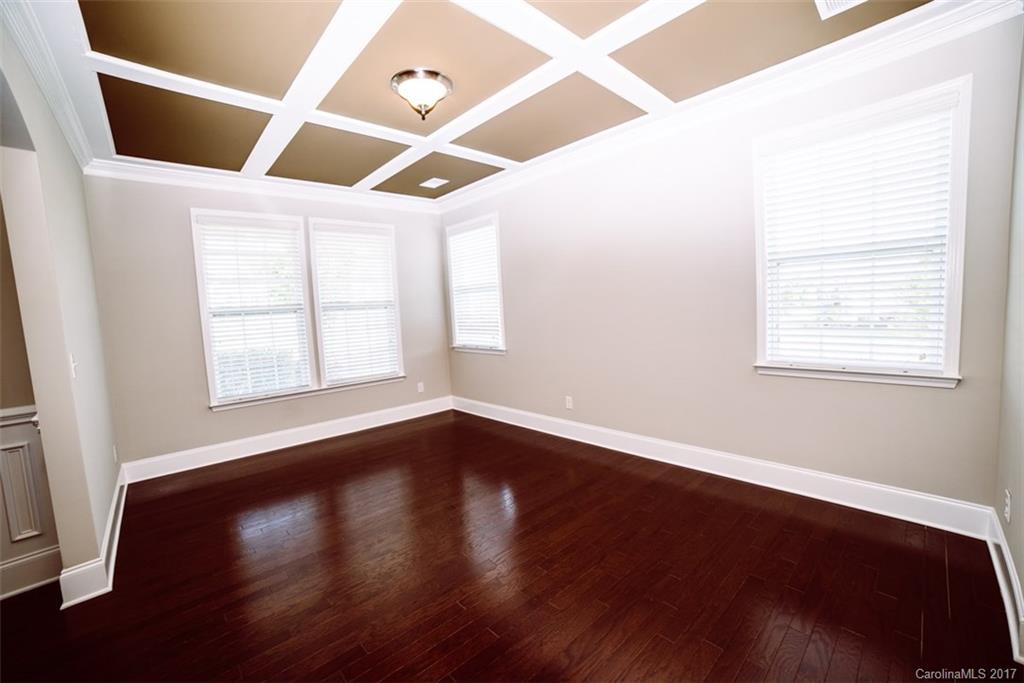 Lake Ridge - Residential