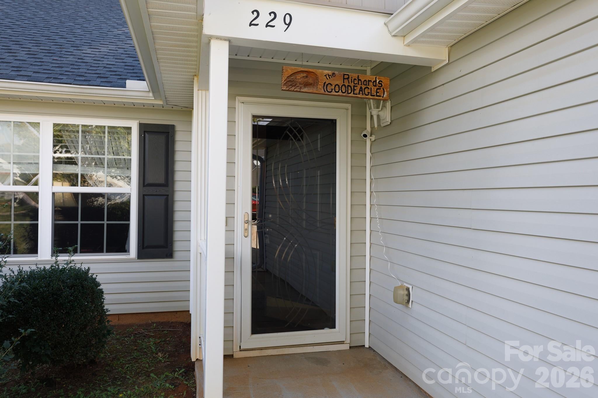 229 Chicago Lane