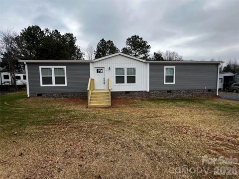 Photo of 111 Overcash Road, Troutman, NC 28166 (MLS # 4341710)