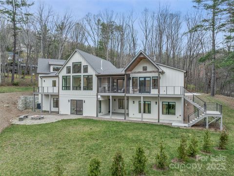 165 Robinhood Road Asheville NC 28804