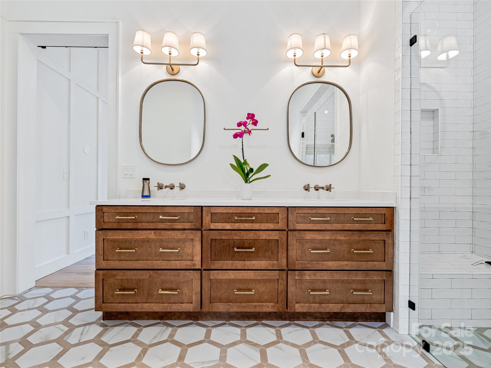 Sherwood Heights - Residential