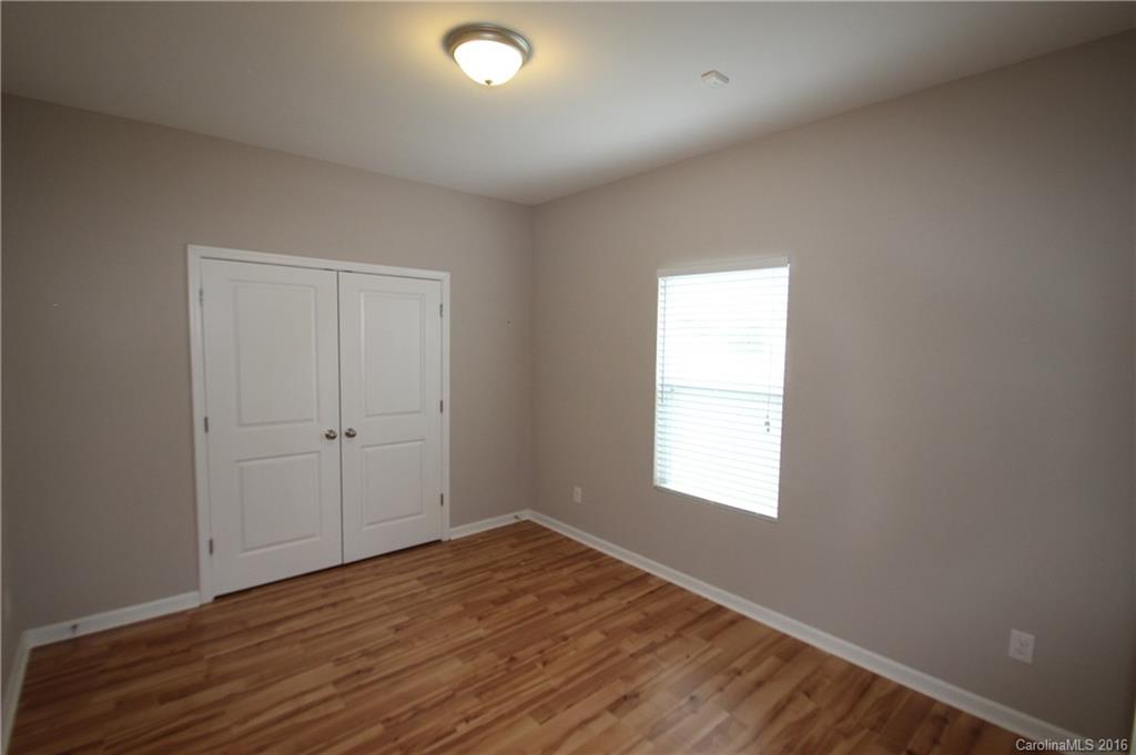 The Oaks Of Landis - Residential