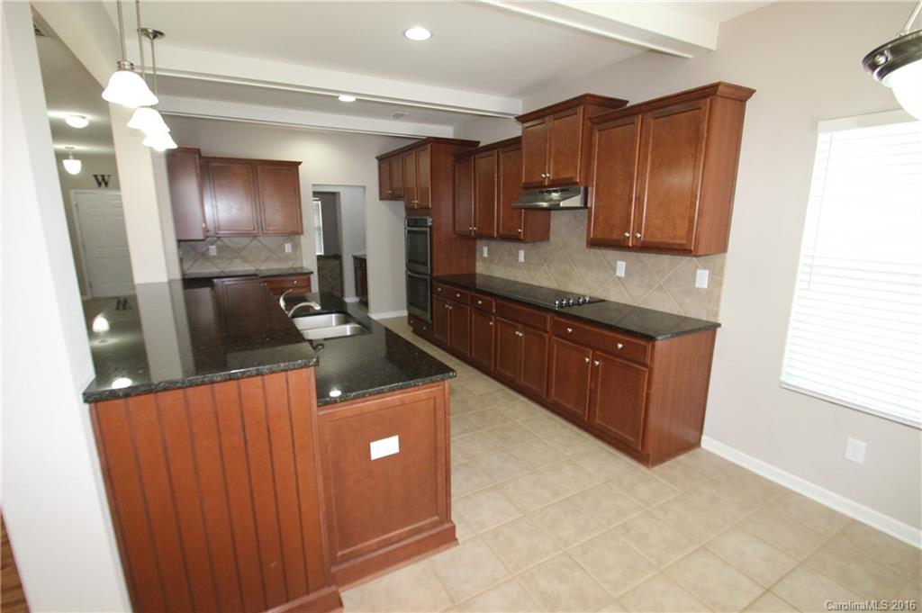 The Oaks Of Landis - Residential