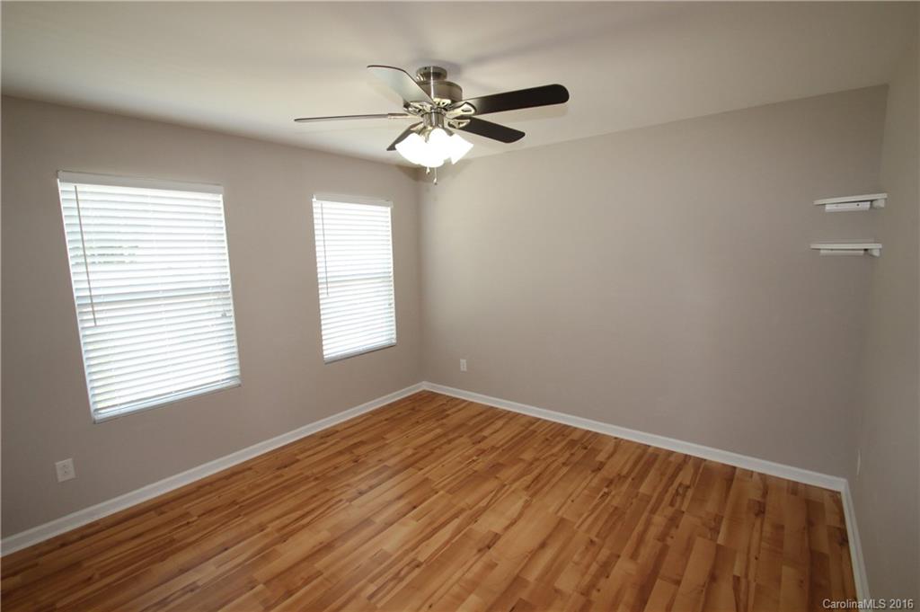 The Oaks Of Landis - Residential