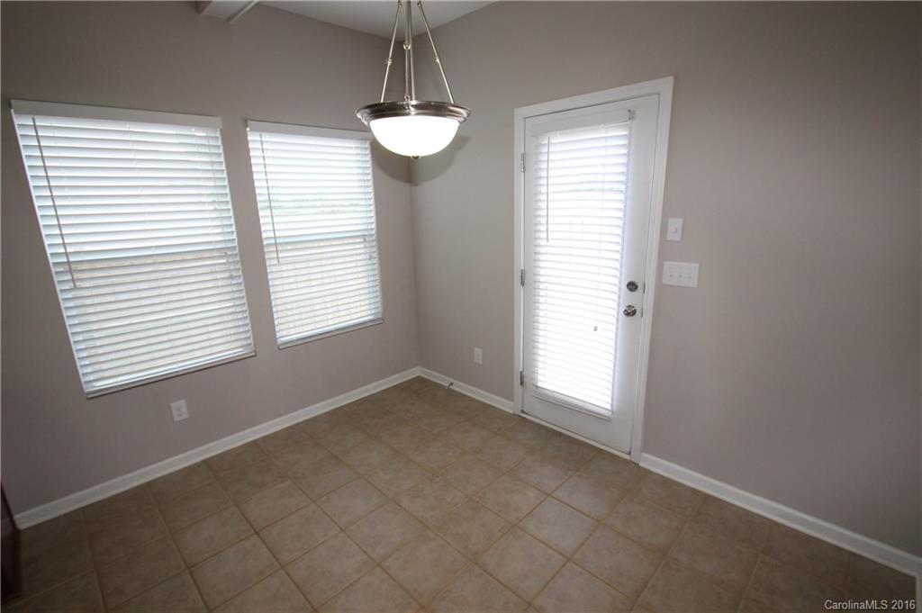 The Oaks Of Landis - Residential