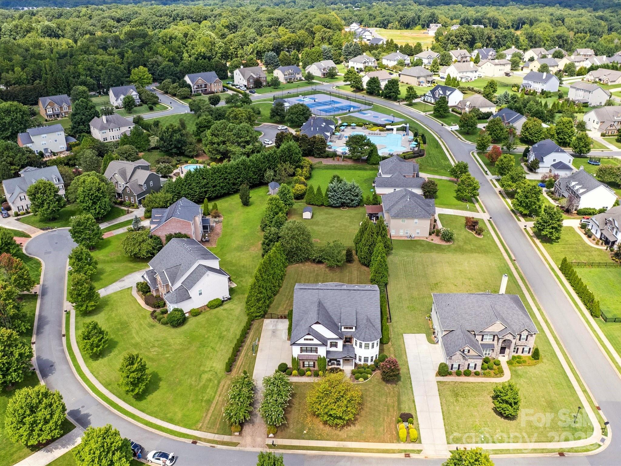 1402 Wynhurst Drive