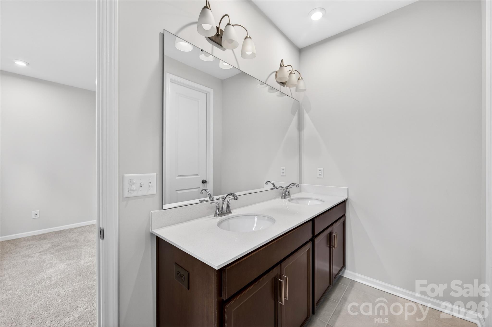 Fifteen 15 Cannon - Residential