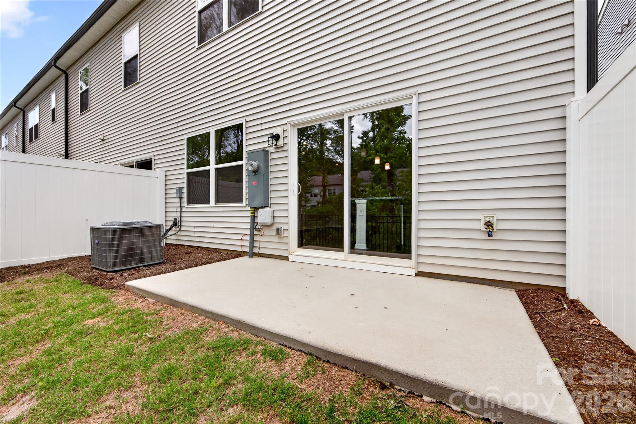 Fifteen 15 Cannon - Residential