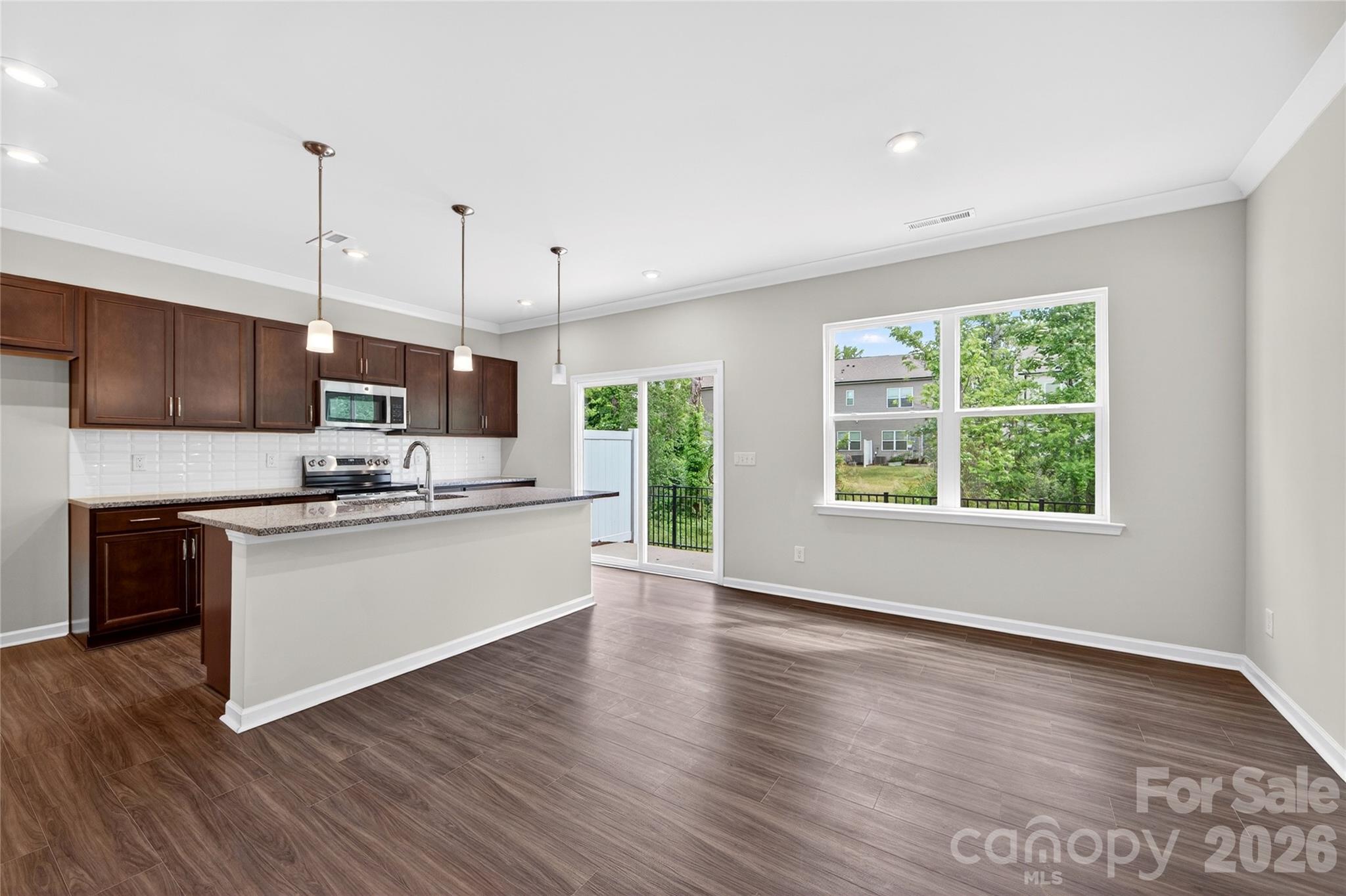 Fifteen 15 Cannon - Residential