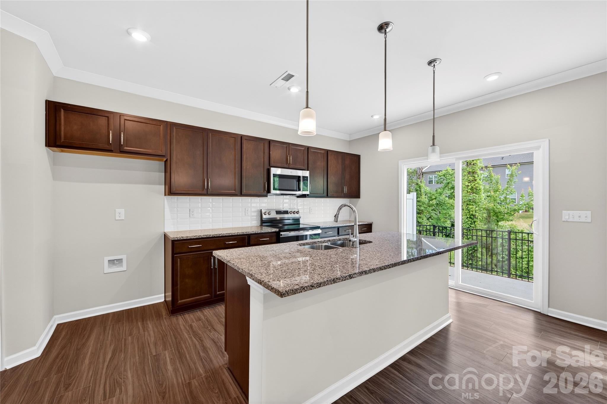 Fifteen 15 Cannon - Residential
