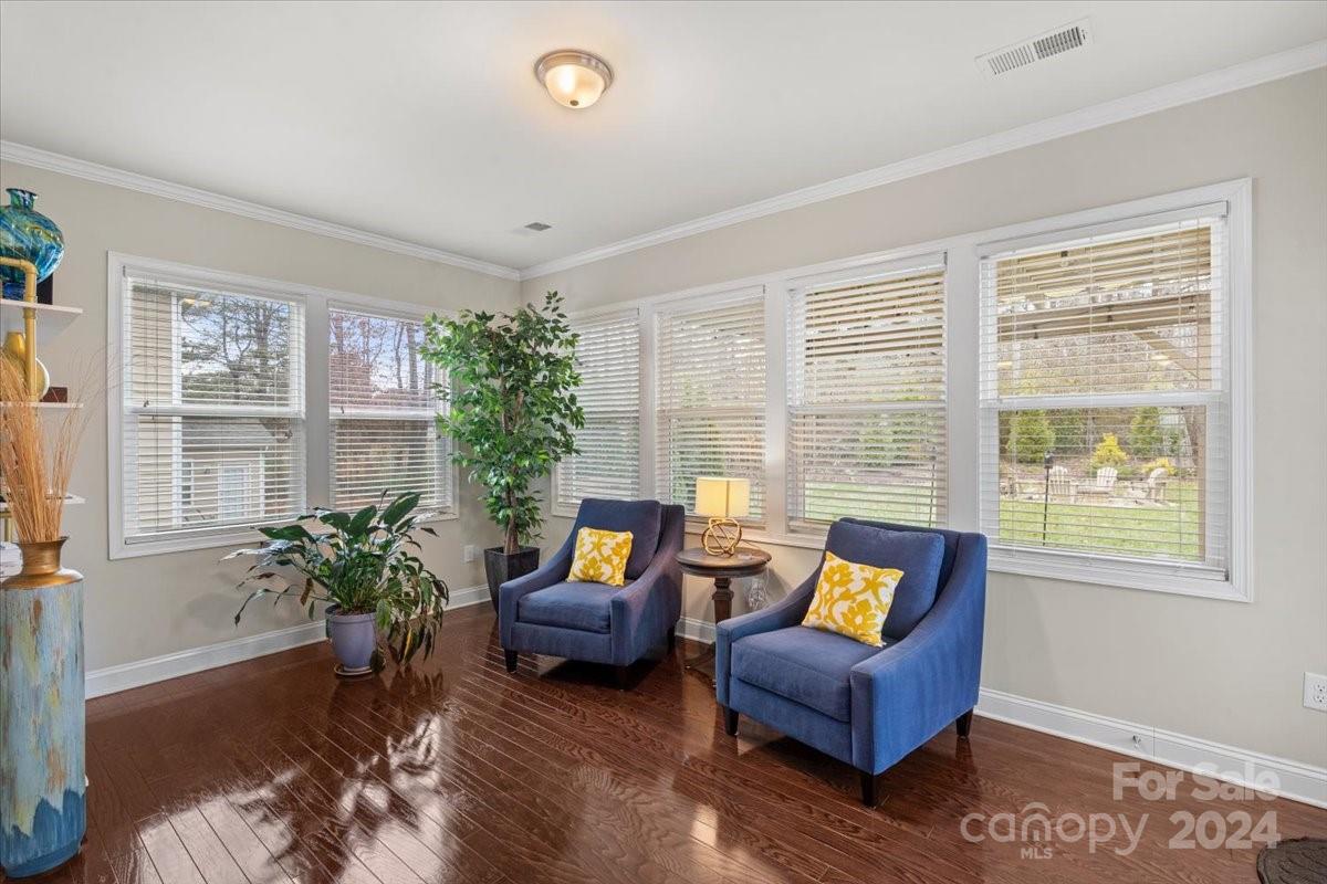 Amber Leigh - Residential