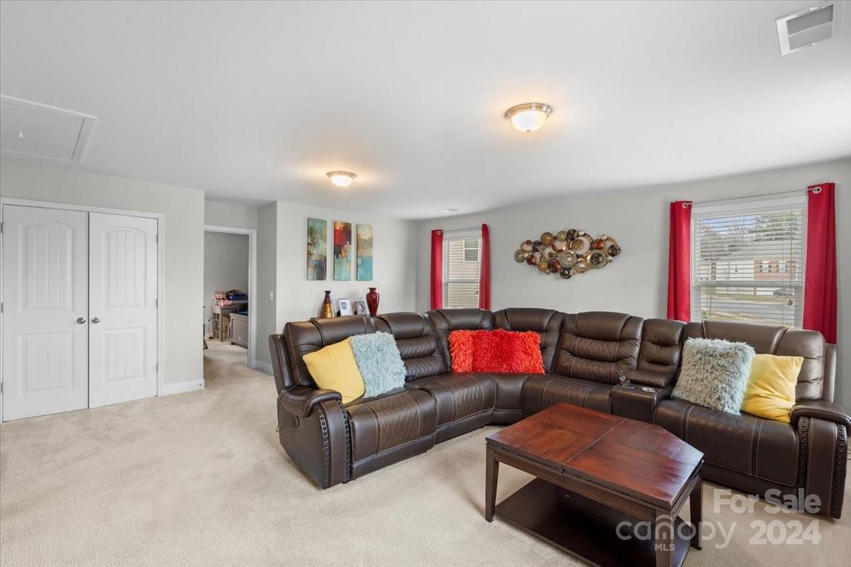 Amber Leigh - Residential