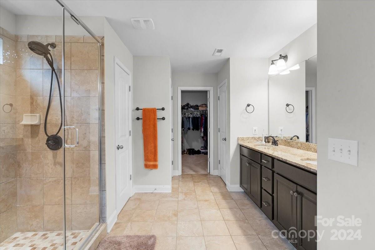 Amber Leigh - Residential