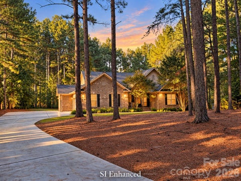 Photo of 6978 Pebble Bay Drive, Denver, NC 28037 (MLS # 4432631)