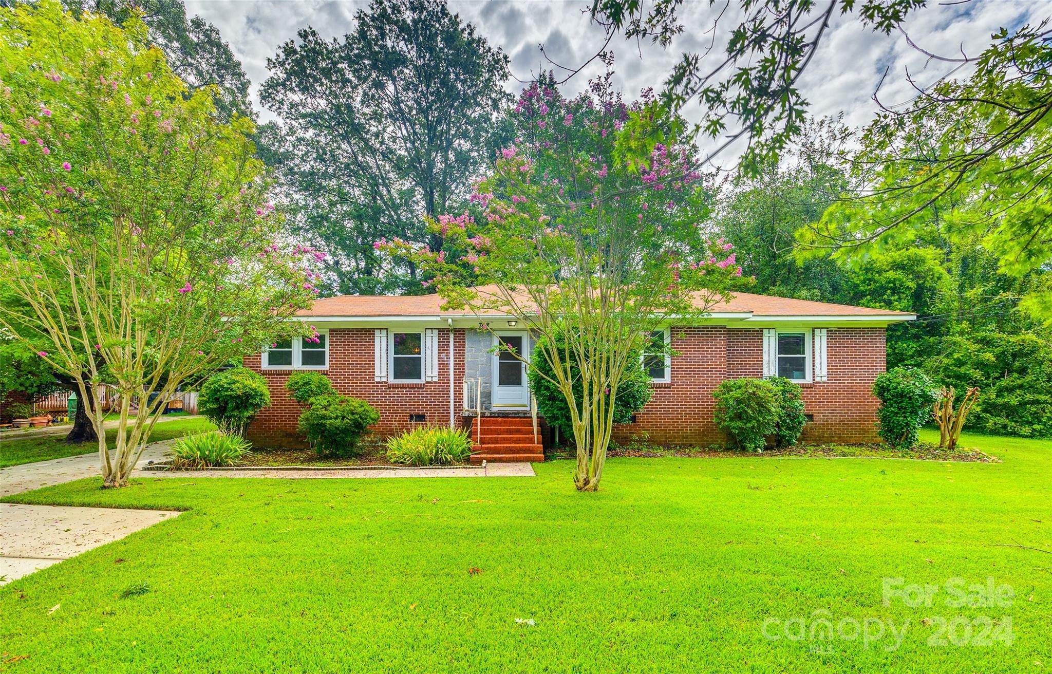 Colonial Heights - Residential