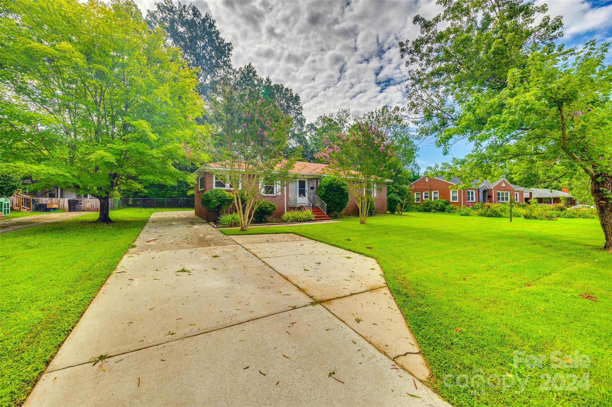 Colonial Heights - Residential