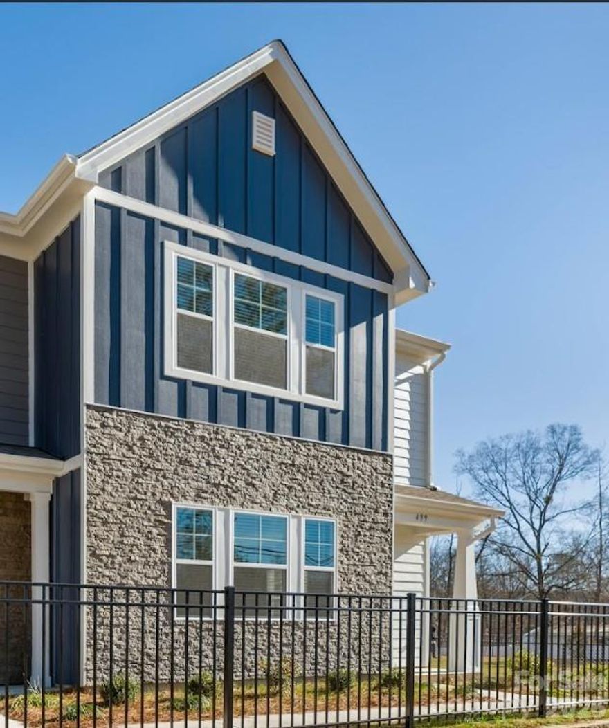 100% FINANCING AVAILABLE! 2 CAR GARAGE TOWNHOME WITH WASHER, DRYER, FRIDGE, BLINDS INCLUDED. 3 spacious bedrooms, loft & 2.5 baths. The main level is designed with a convenient drop zone entering from garage. The kitchen features 42” cabinets with granite counter tops and an oversized breakfast bar, overlooking the living area, great for everyday living or entertaining. The upper level offers an Owner’s Suite designed with a huge walk-in closet and an ensuite bathroom featuring dual sinks and a walk-in shower, in addition to the spacious secondary bedrooms All these convenient features with a fantastic location in Gastonia just of the Franklin Urban Sports & Entertainment (FUSE) Downtown Gastonia. Sierra Ridge is just minutes from Charlotte, .06 miles from I-85 Exit 13, 23 minutes to Charlotte Douglas International Airport, 33 minutes the Queen City, making commutes from Sierra Ridge a breeze for both work and play! Opportunity you don't want to miss to make your dream home a reality!