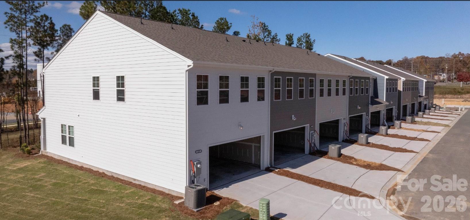 Sierra Ridge - Residential