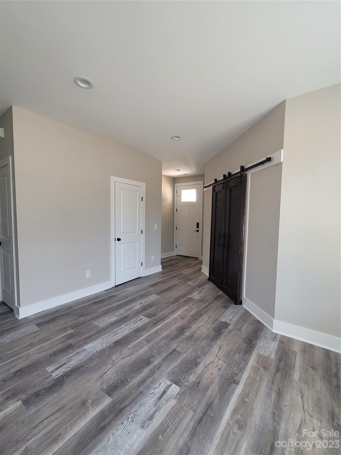 Hawthorne Commons - Residential